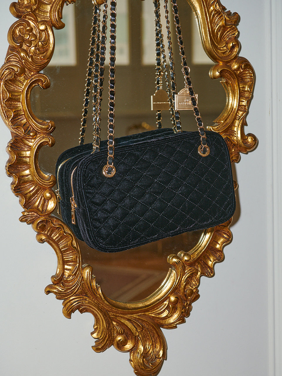 [Gold Chain] Velvet Quilting Classic Bag