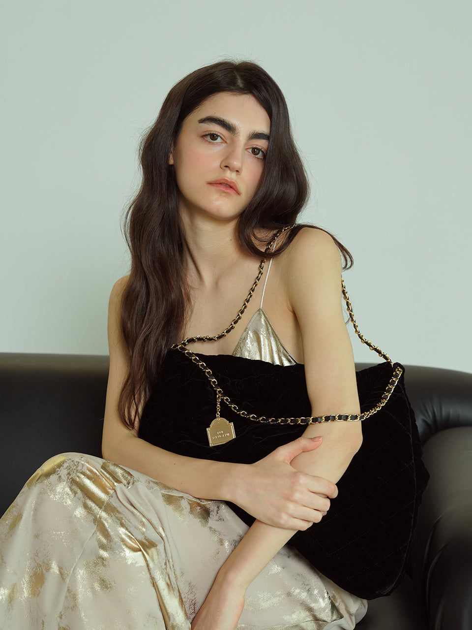 [20K Gold Chain] Velvet Quilting Hobo Bag