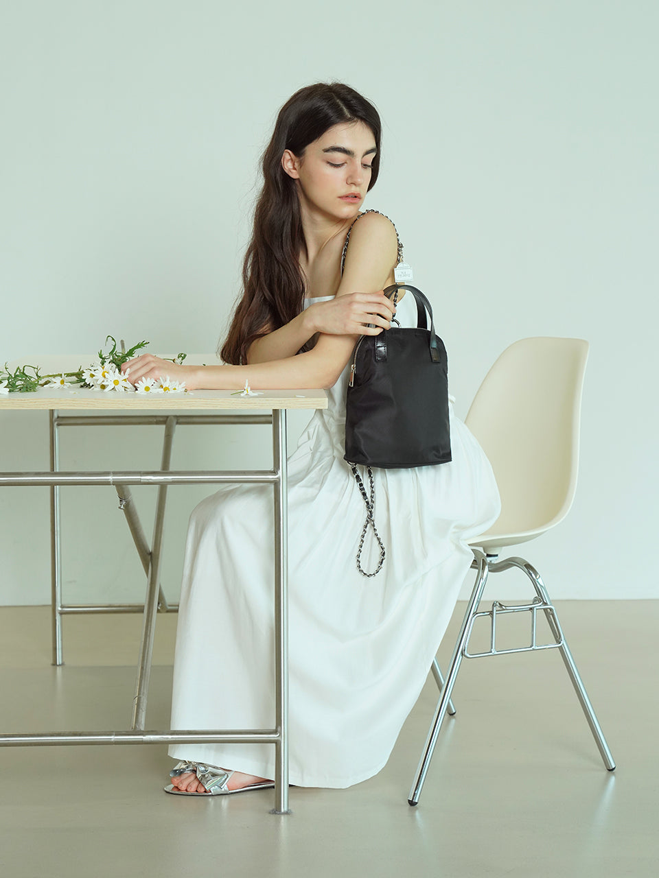 Silver Chain] Luna Backpack – RUE D'EUGÉNIE